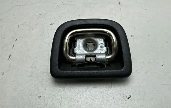 Audi A3 S3 8V Tie down hook / loop 8V0863503B