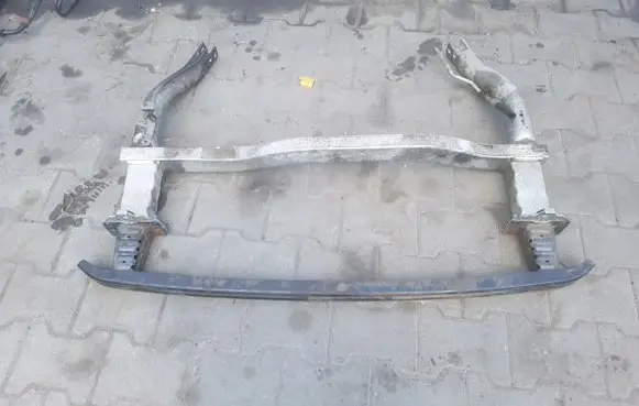Peugeot 407 Front bumper cross member