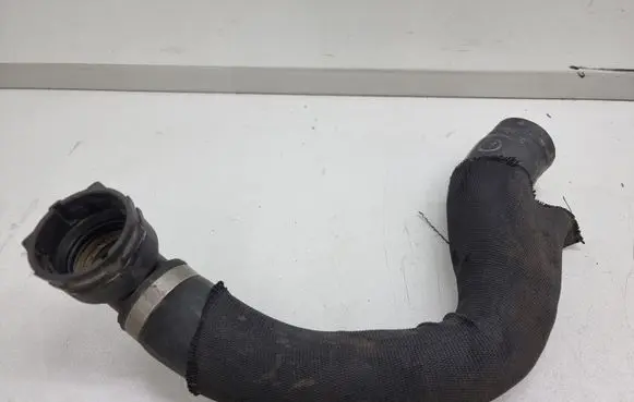 Audi A6 S6 C6 4F Engine coolant pipe/hose