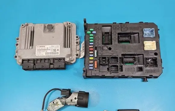 Peugeot Partner Engine control unit/module ECU 9664843780 IMPRK1600638