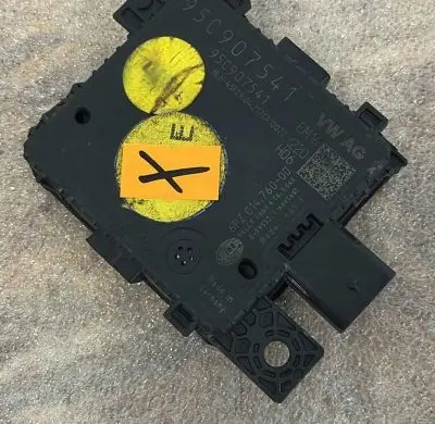 Porsche Macan (95B) Distronic sensor radar 95C907541