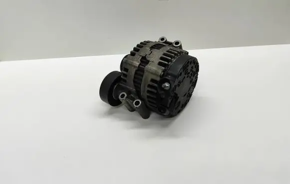BMW 5 E60 E61 Generator/alternator 7550968 0121715012 755096807