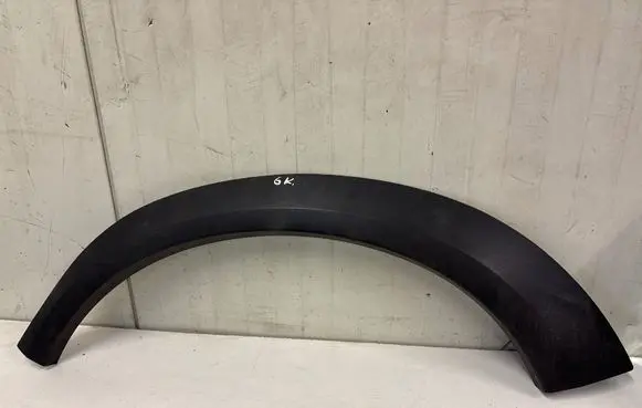 Volvo XC70 Rear arch trim 31283106