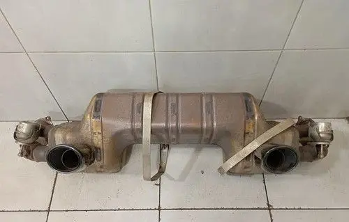 Porsche 718 Cayman 982 982c Rear muffler/silencer tail pipe 982251053D