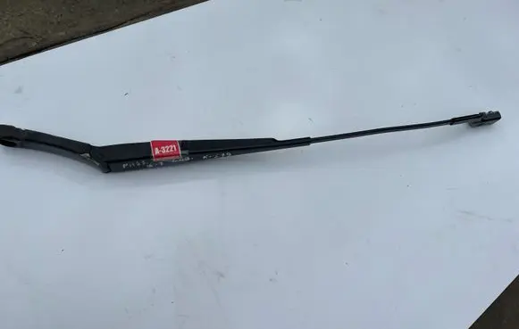 Volkswagen PASSAT B7 Front wiper blade arm 3AB955410
