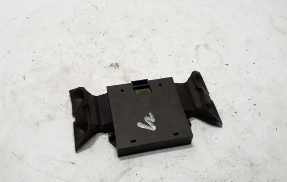 BMW 5 E39 Alarm control unit/module 8379938 65758379938 6938048