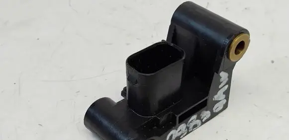 BMW 5 E60 E61 Airbag deployment crash/impact sensor 6977398