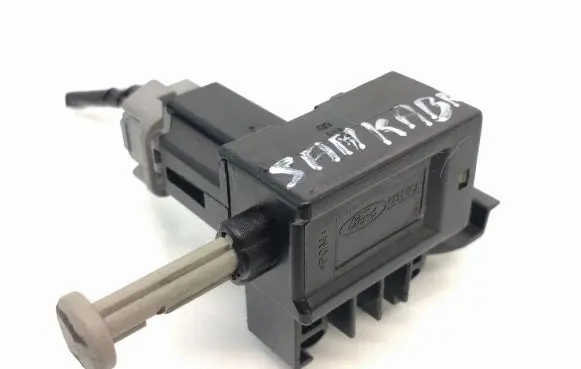 Clutch pedal sensor