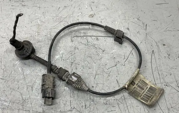 Opel Zafira B Front ABS sensor wiring 13118565