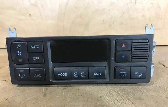 Hyundai XG Climate control unit 9725039300