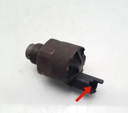 Ford S-MAX Fuel pressure regulator 