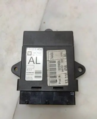 Opel Vectra C Door control unit/module 13111456 92DN06 045757
