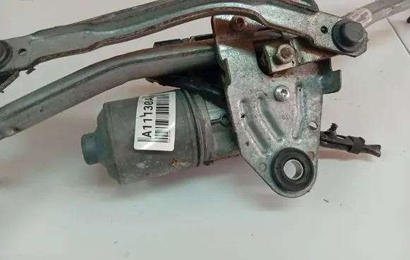 Audi A6 S6 C6 4F Wiper motor 1137328149