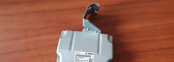 Ford Focus Voltage converter/converter module BV6T14B526BC