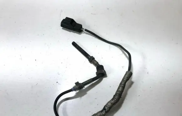 Exhaust gas temperature sensor
