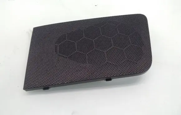 Side speaker trim/cover