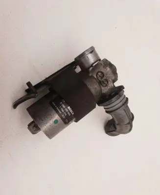 BMW 5 E39 Idle control valve (regulator) 1744713 0280140545