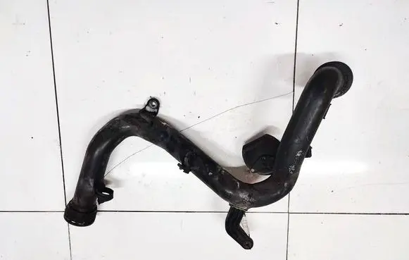 Volkswagen Touran I Intercooler hose/pipe 1K0145770D ZSB1K0145762