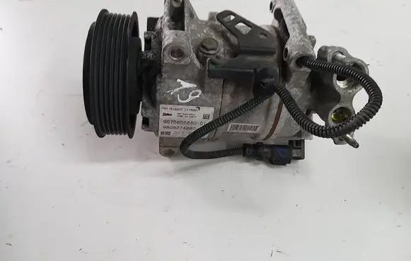 Peugeot 3008 II Air conditioning (A/C) compressor (pump) 9675655880