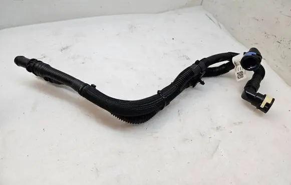 Ford Mach-E I Electric car engine cooling hoses/pipes PJ9318D481BC 115748