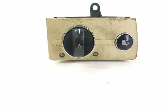Mercedes-Benz E W211 Light switch 2115450104 A2115450104