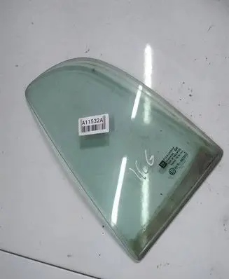 Opel Astra G Rear vent window glass AS2