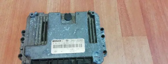 Renault Laguna II Engine control unit/module 0281011148 8200311539 8200303141