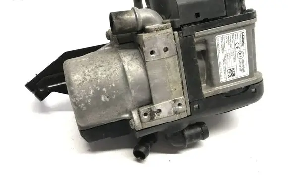 Volkswagen Golf VII Auxiliary pre-heater (Webasto) 5Q0815005K