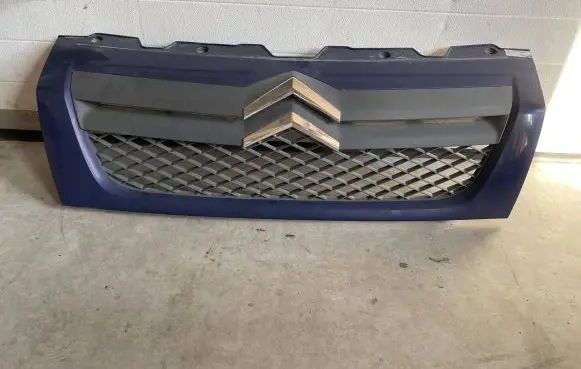Citroen Jumper Front bumper upper radiator grill 1308069070