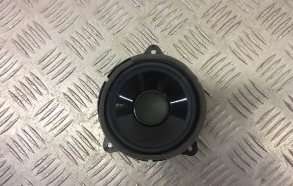 Jaguar XF X250 Front door speaker aw9318808gc
