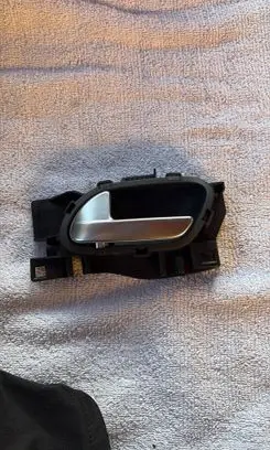 Citroen C3 Front door interior handle 9143T1