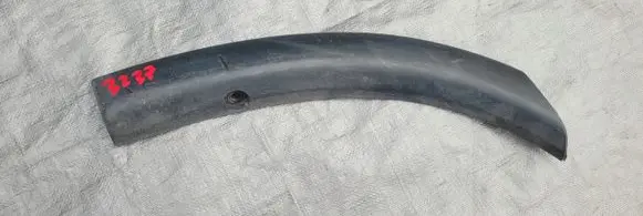 Mitsubishi Outlander Rear arch trim 7407A318
