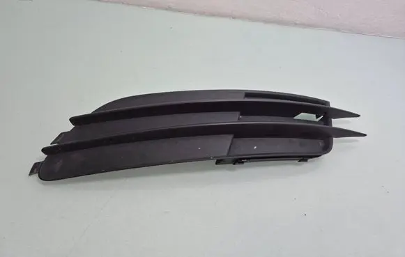 Audi A6 S6 C7 4G Front fog light trim/grill 4G0807682