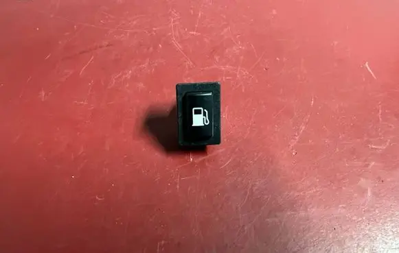 BMW X3 G01 Fuel tank opening switch 9323414