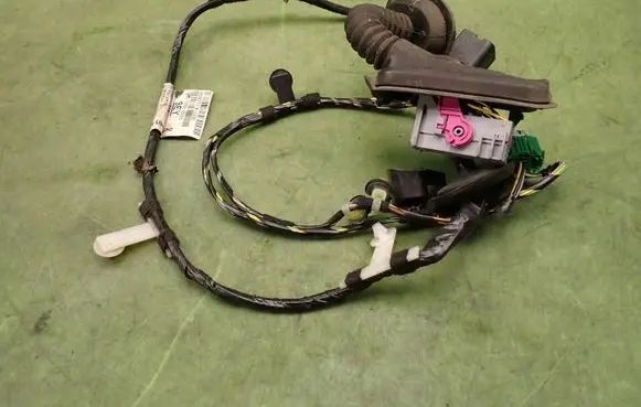 Opel Astra K Rear door wiring loom 39080713