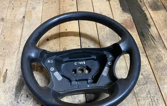 Mercedes-Benz C W203 Steering wheel a2034600803 2034600803