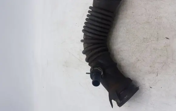Toyota Auris 150 Turbo air intake inlet pipe/hose 178810N040A1