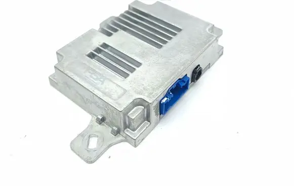 Opel Astra L Sound amplifier 9831389780