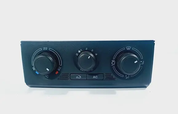 Skoda Fabia Mk2 (5J) Climate control unit 901513690000 5J0820045 H2242002
