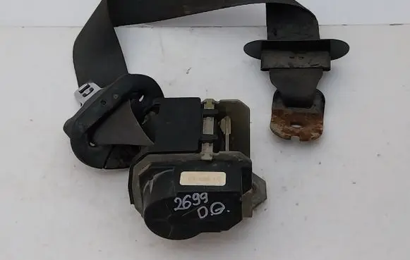 Ford Cougar Rear seatbelt 98BBC611B68DW 85120A