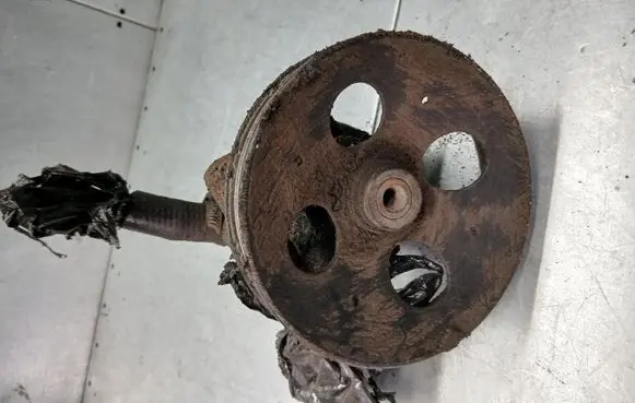 Opel Astra G Power steering pump