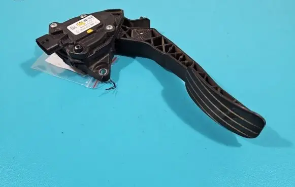 Renault Master III Accelerator throttle pedal 8200672369-C IMPRK1402507