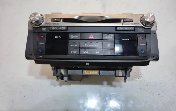 Lexus GS 250 350 300H 450H Radio/CD/DVD/GPS head unit 8613030101