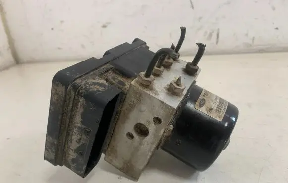 Ford Focus ABS Pump 2M512M110ED 10020403774