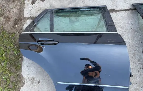 Mercedes-Benz E W212 Rear door DRZWIPRAWY