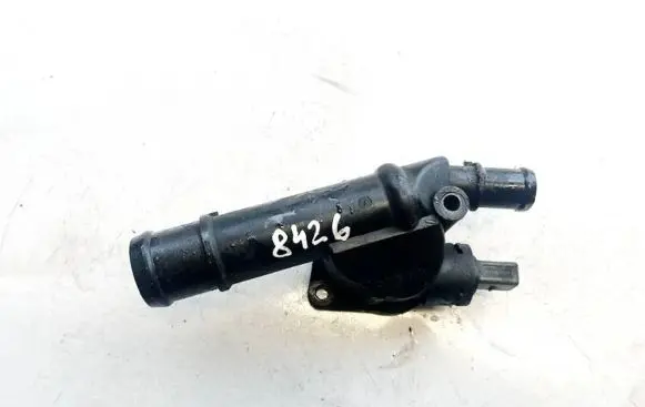 Volkswagen PASSAT B6 Engine coolant pipe/hose
