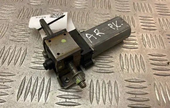 Mercedes-Benz GLE AMG (W166 - C292) Seat adjustment motor 966300106