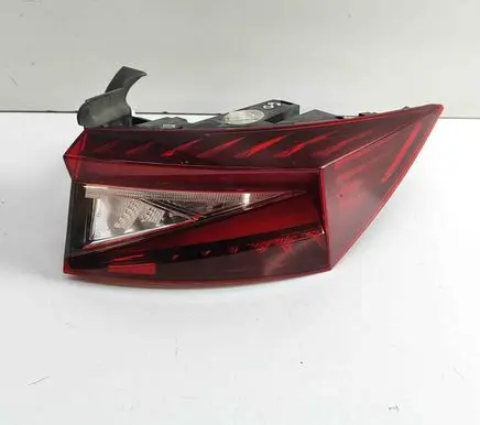 Skoda Enyaq iV Rear/tail lights 5LA945208A