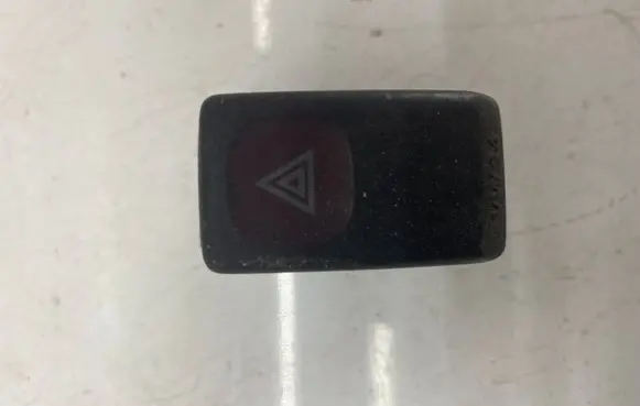 Volkswagen Golf II Hazard light switch 191953235