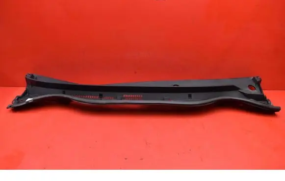 Toyota Auris 150 Wiper trim 5570802470